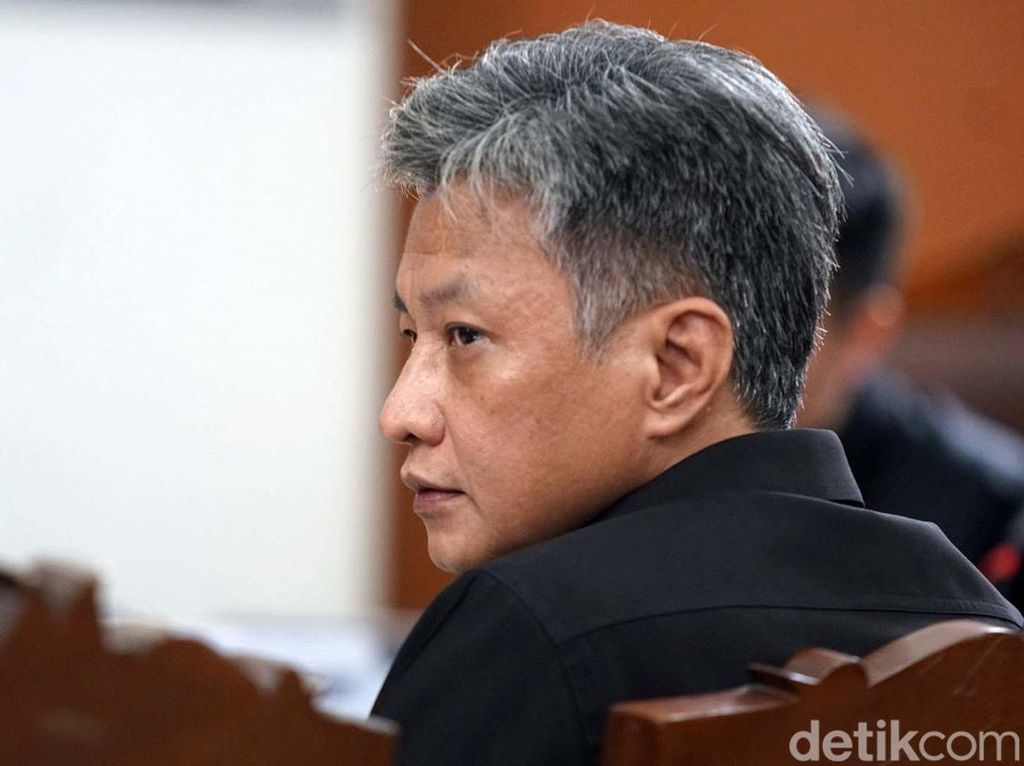 Hendra Kurniawan Disebut Tekan Ismail Bolong, Pengacara Bilang Begini Hendra Kurniawan Disebut Tekan Ismail Bolong, Pengacara Bilang Begini