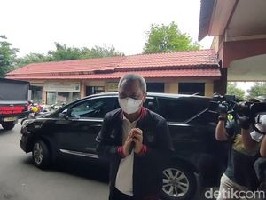 Direktur Operasional PT LIB Diperiksa, Serahkan Berkas Regulasi Stadion