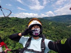 Kisah Disha Fajar dari Hobi hingga Jadi Atlet Paralayang Berprestasi