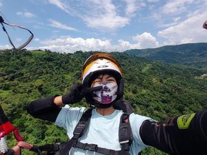 Kisah Disha Fajar dari Hobi hingga Jadi Atlet Paralayang Berprestasi