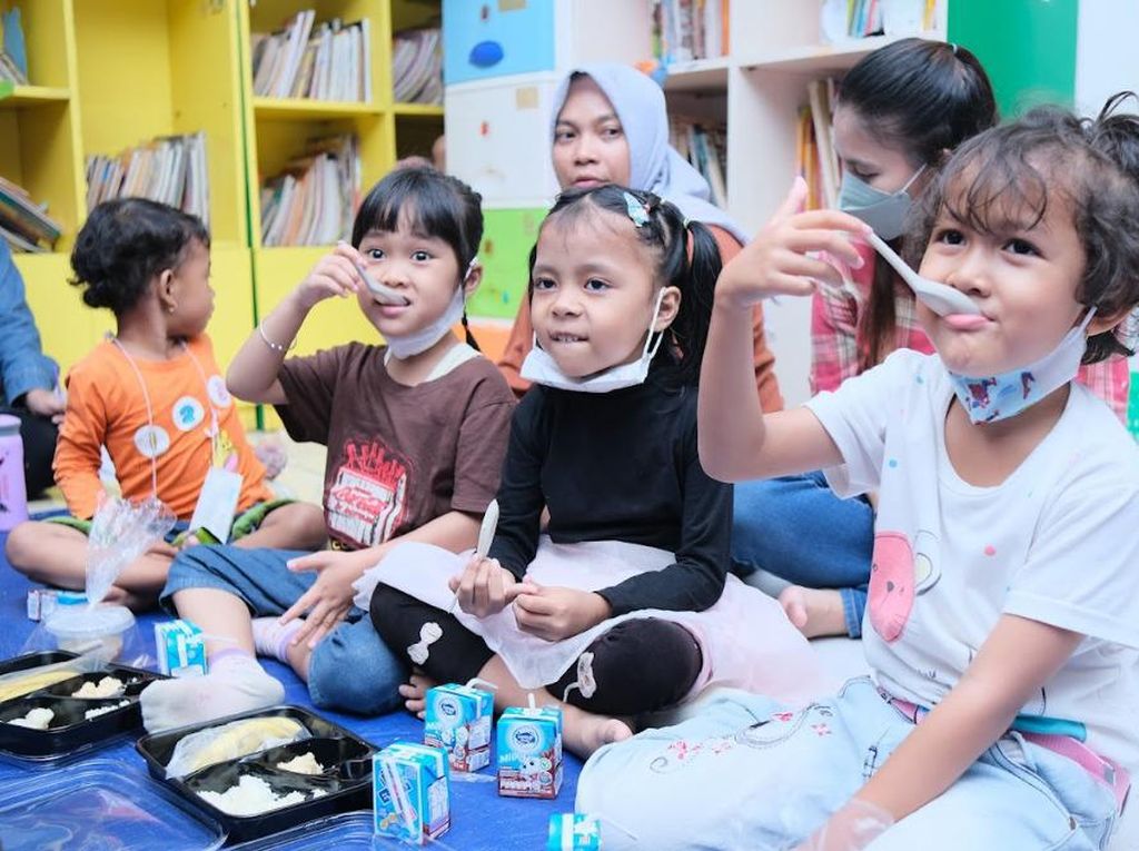Gerakan Sarapan Keliling Sasar Anak-anak di Jakarta-Depok-Tangerang