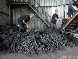 Moncer! Arang Briket Made in Mojokerto Sudah Melanglang Buana ke 4 Benua