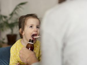 Dokter Unair Jelaskan 4 Cara Aman dan Bijak Konsumsi Obat, Simak Detailnya!