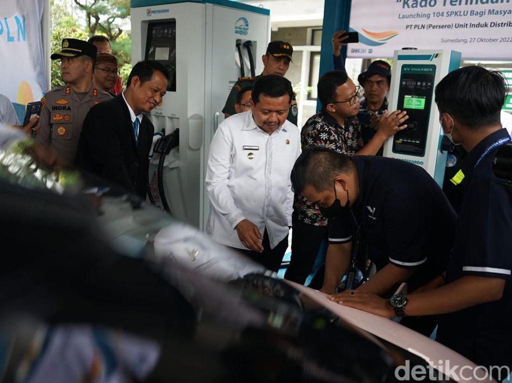 Cek! 3 Titik Stasiun Pengisian Kendaraan Listrik Umum di Sumedang Cek! 3 Titik Stasiun Pengisian Kendaraan Listrik Umum di Sumedang
