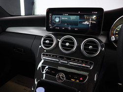 Biar Tak Baret, Interior Mobil sampai Speedometer Motor Bisa Dipasang Lapisan Proteksi