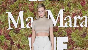 Lili Reinhart yang Makin Berkilau