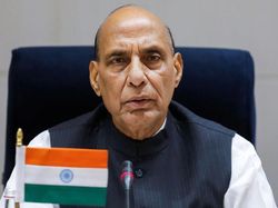 Menhan India Ingatkan Rusia: Opsi Nuklir Tak Boleh Dipakai Siapa Pun!