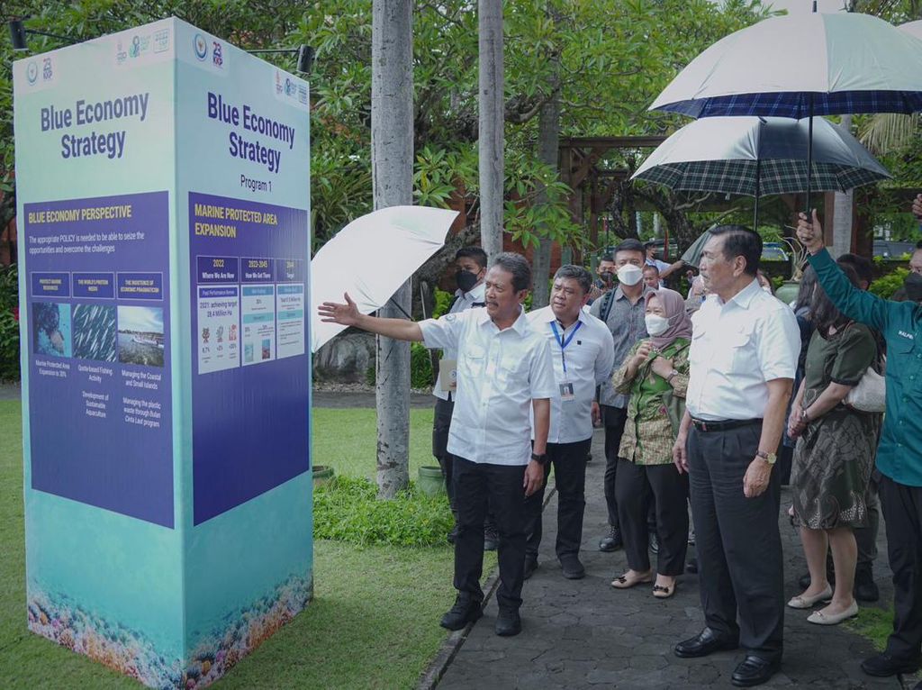 Jokowi Ajak Masyarakat Perangi Sampah Plastik di Laut