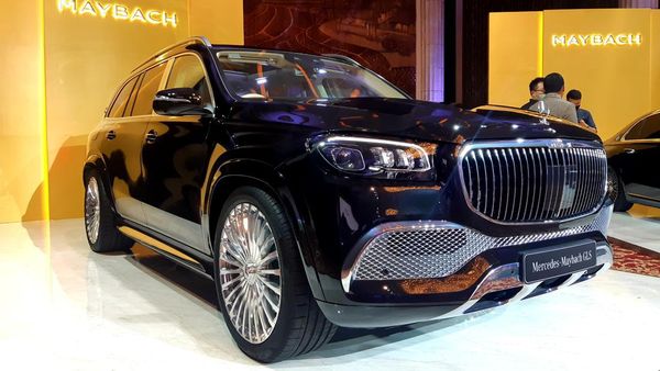 Mewahnya Mercedes-Maybach Seharga Rp 6 M yang Ludes Diborong Orang Indonesia