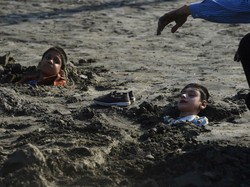 Satu Orang Siswa di Pakistan Tewas Karena Heatstroke