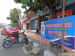 Parkir Nontunai di Kota Blitar Tuai Pro-Kontra