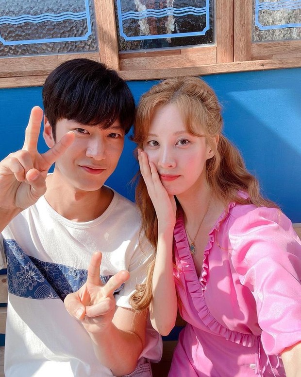 Potret Na In Woo dan Seohyun