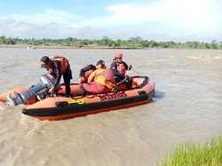 Nyeberang Sungai Pakai Ban, Pencari Rumput di Purbalingga Hilang Terseret Arus