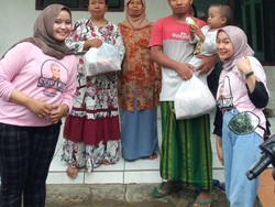 Srikandi Ganjar Jatim Beri Makanan-Obat ke Korban Bencana di Pasuruan