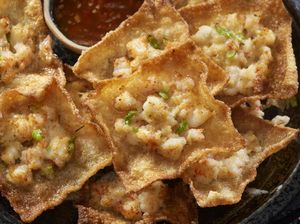 Resep Pangsit Topping Udang yang Renyah Garing untuk Camilan