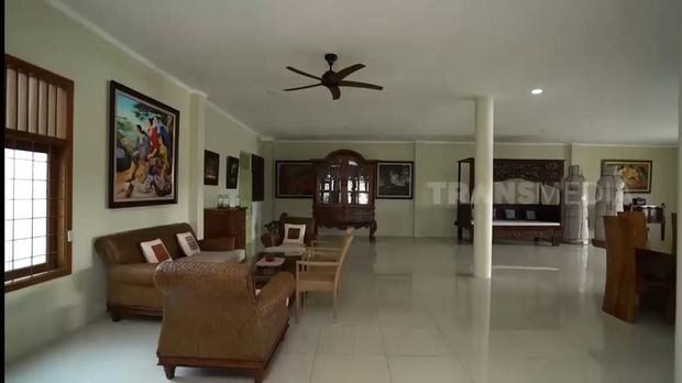 Rumah Roy Marten Rumah Roy Marten
