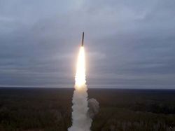 Digempur Rusia, Ukraina Klaim Tembak Jatuh 60 Rudal