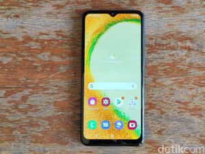 8 Rekomendasi HP 5G Harga Mulai Rp 1 Jutaan 2024