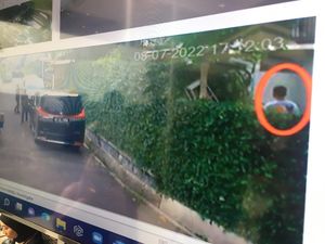 Saksi Ungkap Ada 2 CCTV di Rumah Sambo, 1 Mengarah di TKP Penembakan Yosua Saksi Ungkap Ada 2 CCTV di Rumah Sambo, 1 Mengarah di TKP Penembakan Yosua