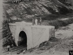 Sejarah Terowongan Mrawan Banyuwangi: Diguncang Gempa Diterjang Longsor