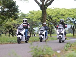 Bedah Spesifikasi Skuter Listrik Yamaha E01, Torsi Lebih Gahar dari Motor 250 cc