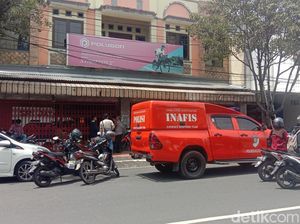 Bobol Atap, Maling Obok-obok Toko Sepeda di Alun-alun Kudus