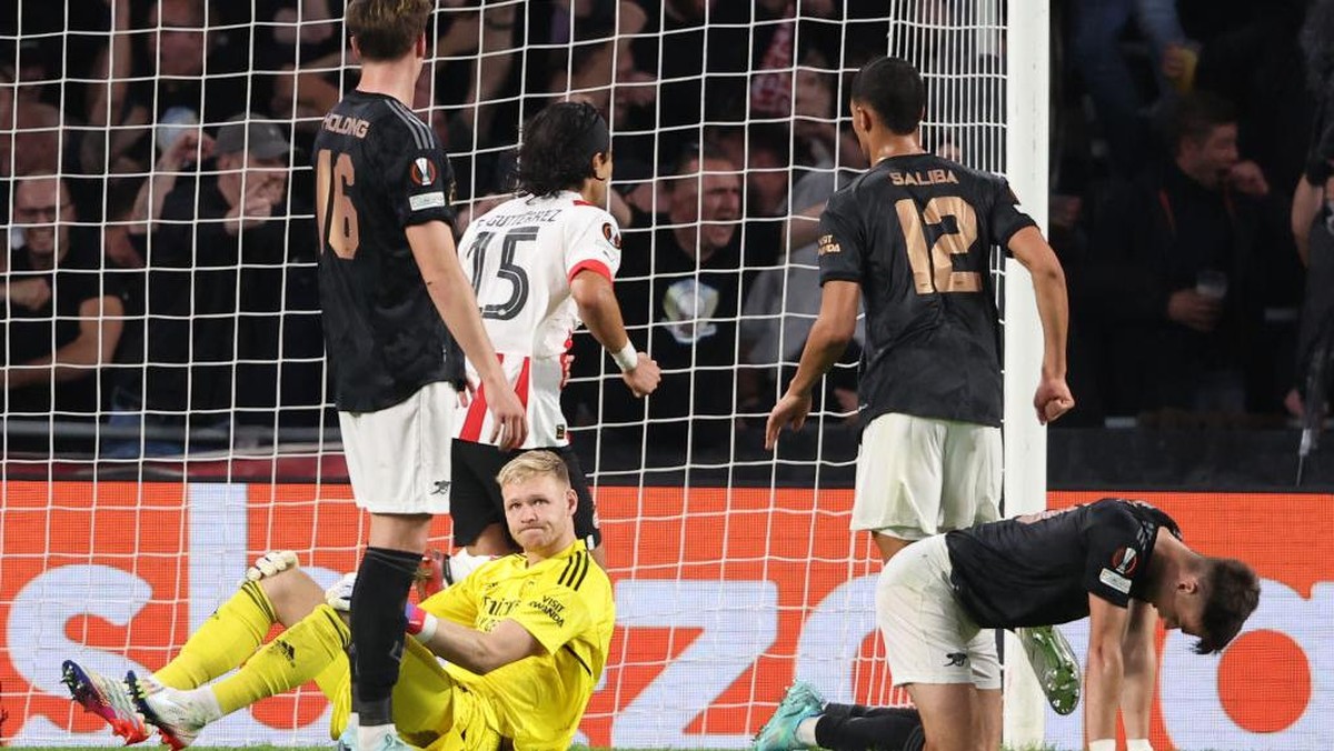 Arsenal kalah dari PSV karena kurang tajam (Foto: Getty Images/Matthew Ashton - AMA)