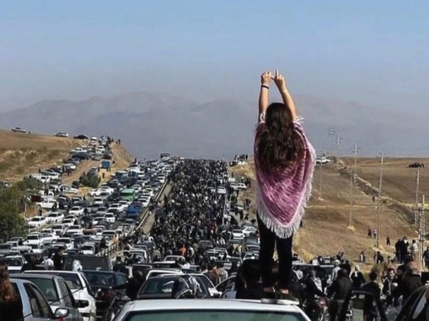 Aksi solidaritas masyarakat untuk 40 hari kematian Mahsa Amini