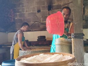 Kedelai Tembus Rp 14 Ribu/Kg, Produsen Tahu Kulon Progo Naikkan Harga Jual Kedelai Tembus Rp 14 Ribu/Kg, Produsen Tahu Kulon Progo Naikkan Harga Jual