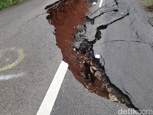 Pemicu Tanah 10 Daerah di Jaksel & Jaktim Berpotensi Bergerak saat Hujan Lebat Pemicu Tanah 10 Daerah di Jaksel & Jaktim Berpotensi Bergerak saat Hujan Lebat