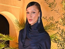 Bella Hadid Harap Ramadan Jadi Bulan Paling Damai