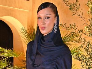 Bella Hadid Harap Ramadan Jadi Bulan Paling Damai Bella Hadid Harap Ramadan Jadi Bulan Paling Damai