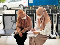 Cerita Ina, Manfaatkan Kartu JKN untuk Berobat Gigi hingga Persalinan