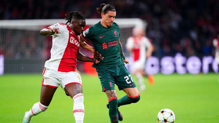Liverpools Darwin Nunez (right) and Ajaxs Calvin Bassey battle for the ball during the UEFA Champions League group A match at the Johan Cruyff Arena in Amsterdam, Netherlands. Picture date: Wednesday October 26, 2022. (Photo by Zac Goodwin/PA Images via Getty Images)