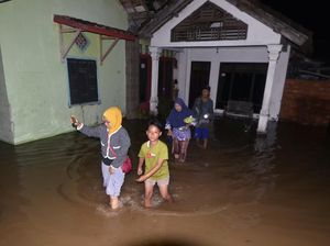 Desa di Lampung Selatan Terendam Banjir, Ratusan Orang Mengungsi