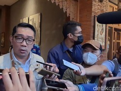 Melejit di Survei, Ridwan Kamil Sebut Siap Menerima Takdir
