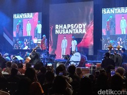 Ganjar Ultah, Christine Hakim Beri Selamat-Butet Kado Lukisan Sukarno