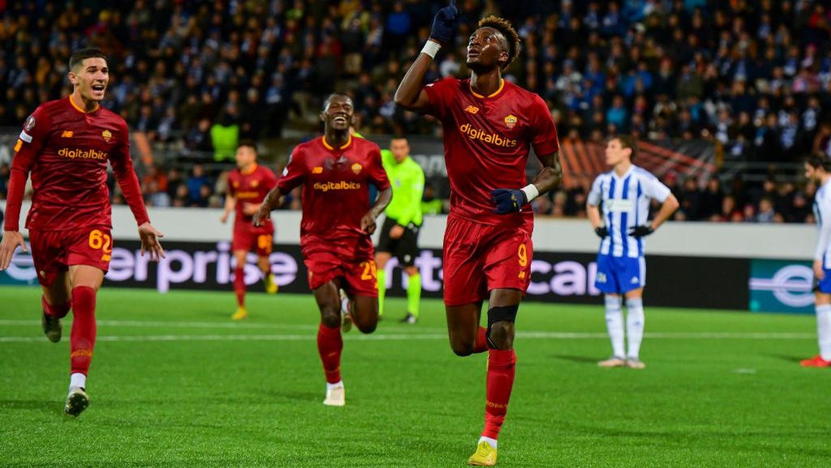 AS Roma menang 2-1 di markas HJK Helsinki dalam lanjutan Liga Europa (Foto: AS Roma via Getty Images/Fabio Rossi)