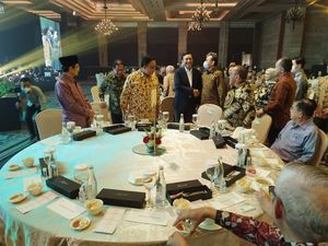Luhut hingga Anies Duduk Semeja Bareng JK di HUT Kalla Group Luhut hingga Anies Duduk Semeja Bareng JK di HUT Kalla Group