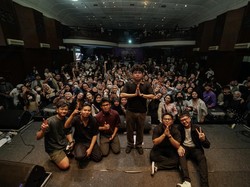 Lagu-lagu Juicy Luicy Bukan Cuma untuk Merayakan Patah Hati