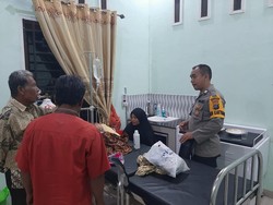 Diduga Keracunan, 13 Warga Madina Sumut Muntah-muntah Usai Makan Sate