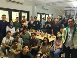 Leslar Entertainment Bubar, Aaron Carter Meninggal Dunia