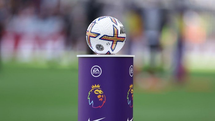 BIRMINGHAM, ENGLAND - OCTOBER 23: The match ball sits on the Rainbow Laces plinth ahead of  the Premier League match between Aston Villa and Brentford FC at Villa Park on October 23, 2022 in Birmingham, England. (Photo by Catherine Ivill/Getty Images)