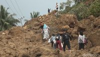 Foto Longsor di Majene yang Tutupi Jalan Trans Sulawesi hingga Bibir Pantai
