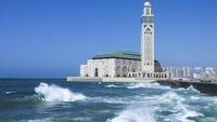 Intip Megahnya Masjid Hassan II, Masjid di Atas Samudera Atlantik