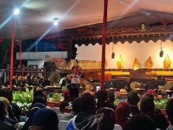 Peringati Sumpah Pemuda, PDIP Gelar Wayangan di Sekolah Partai