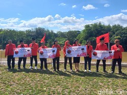 Ini Alasan PDIP Solo Bentangkan Poster Ganjar di Upacara Sumpah Pemuda