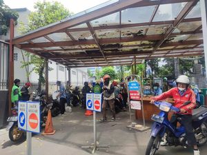 Begini Ketatnya Pemeriksaan Bagi Tamu Masuk Gedung DPR