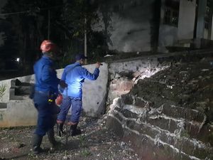 Warga Cibinong Bogor 3 Kali Dikagetkan Ular Kobra di Kamar Mandi