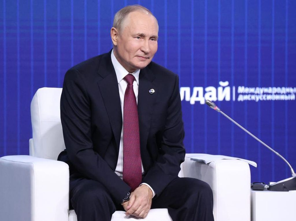 Email Rahasia Bocor Ungkap Putin Sakit Parah